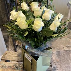 Dozen (12) White Rose Bouquet