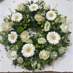 Neutral Wreath