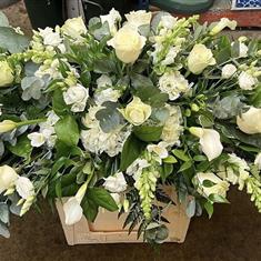 Neutral Casket Spray