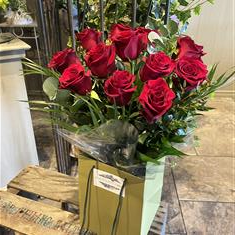 Valentines Dozen Red Rose (12) Bouquet