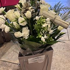 LILY FREE Winter Hand Tied Bouquet